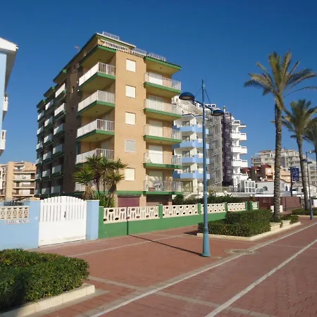 Διαμέρισμα Siroco Holidays Lek 4/6 *